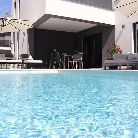 Luxury Meerbrise - Private Pool - Near Medulin, Kamenjak, Pola * Banjole